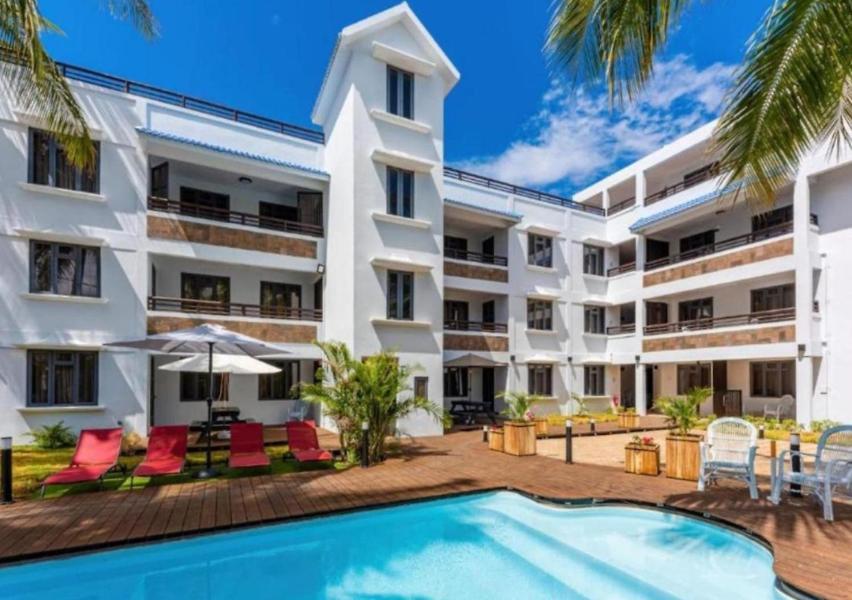 Sweet Beach Apt-Pool, Terrace, Ground Floor, Few Steps From Beach! Flic-en-Flacq Buitenkant foto