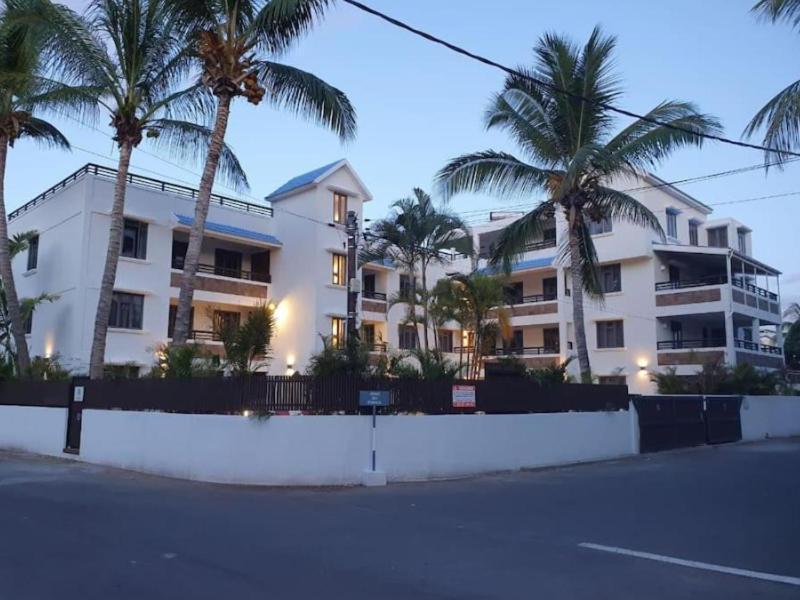 Sweet Beach Apt-Pool, Terrace, Ground Floor, Few Steps From Beach! Flic-en-Flacq Buitenkant foto